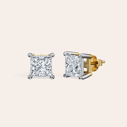 The Crest Stud close-up detail 2 - 14K Yellow Gold lab-grown diamond